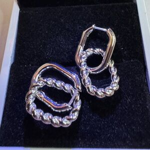 New Elegant Silver Earrings 18k white gold